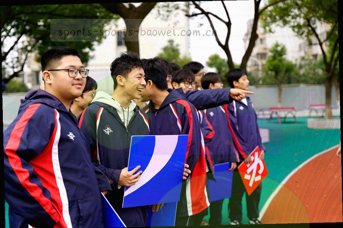 抽象数据流与锁形线条叠加在体育场网格上的图形